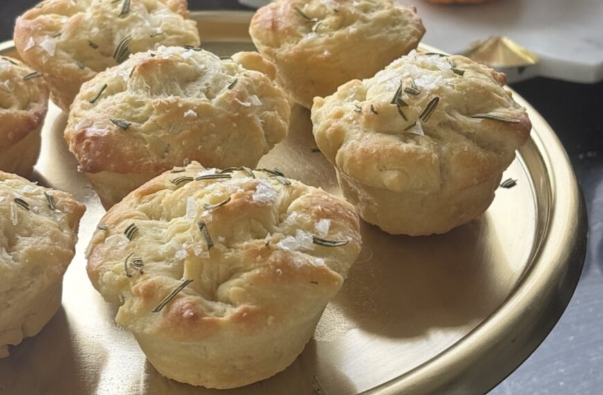 Focaccia Muffins