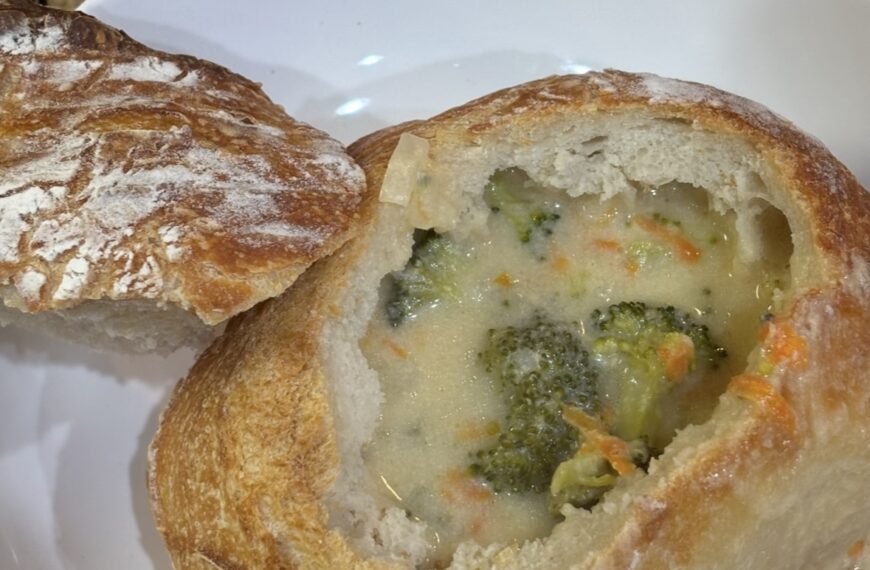 The Best Broccoli Cheddar Soup