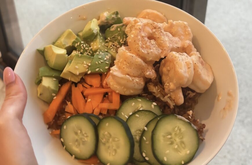 Easy Crispy Rice Bang Bang Shrimp Bowl Recipe